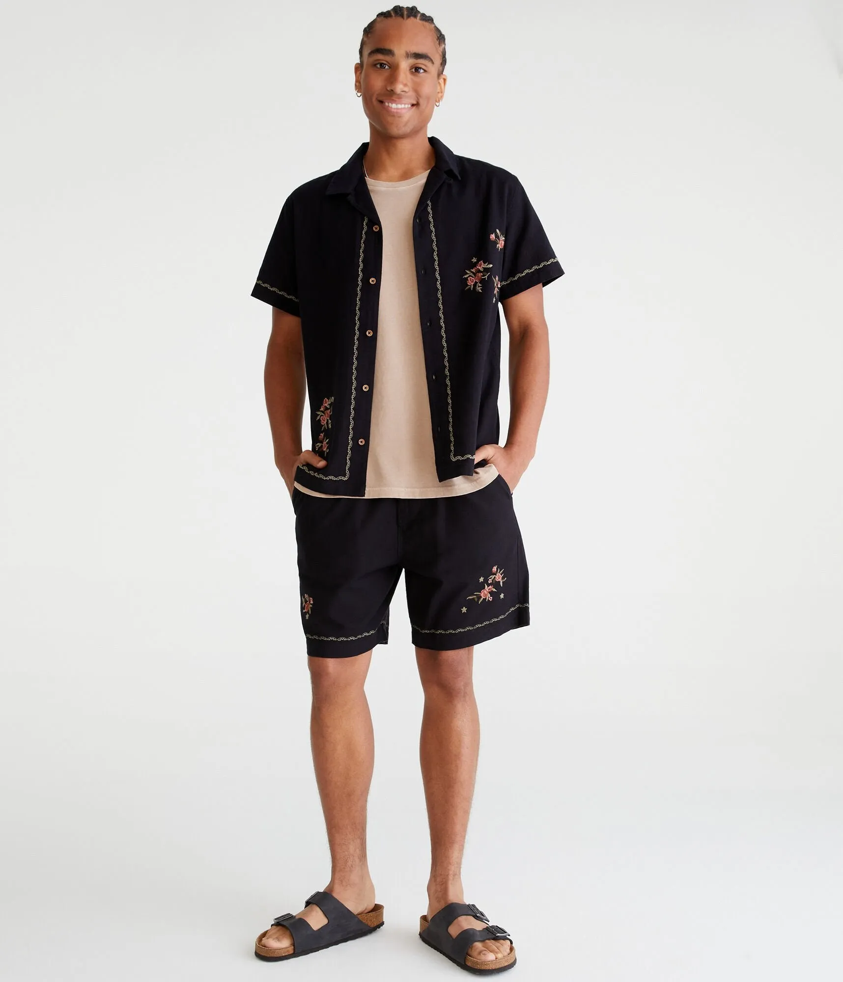 Aeropostale Short Sleeve Embroidered Floral Shirt