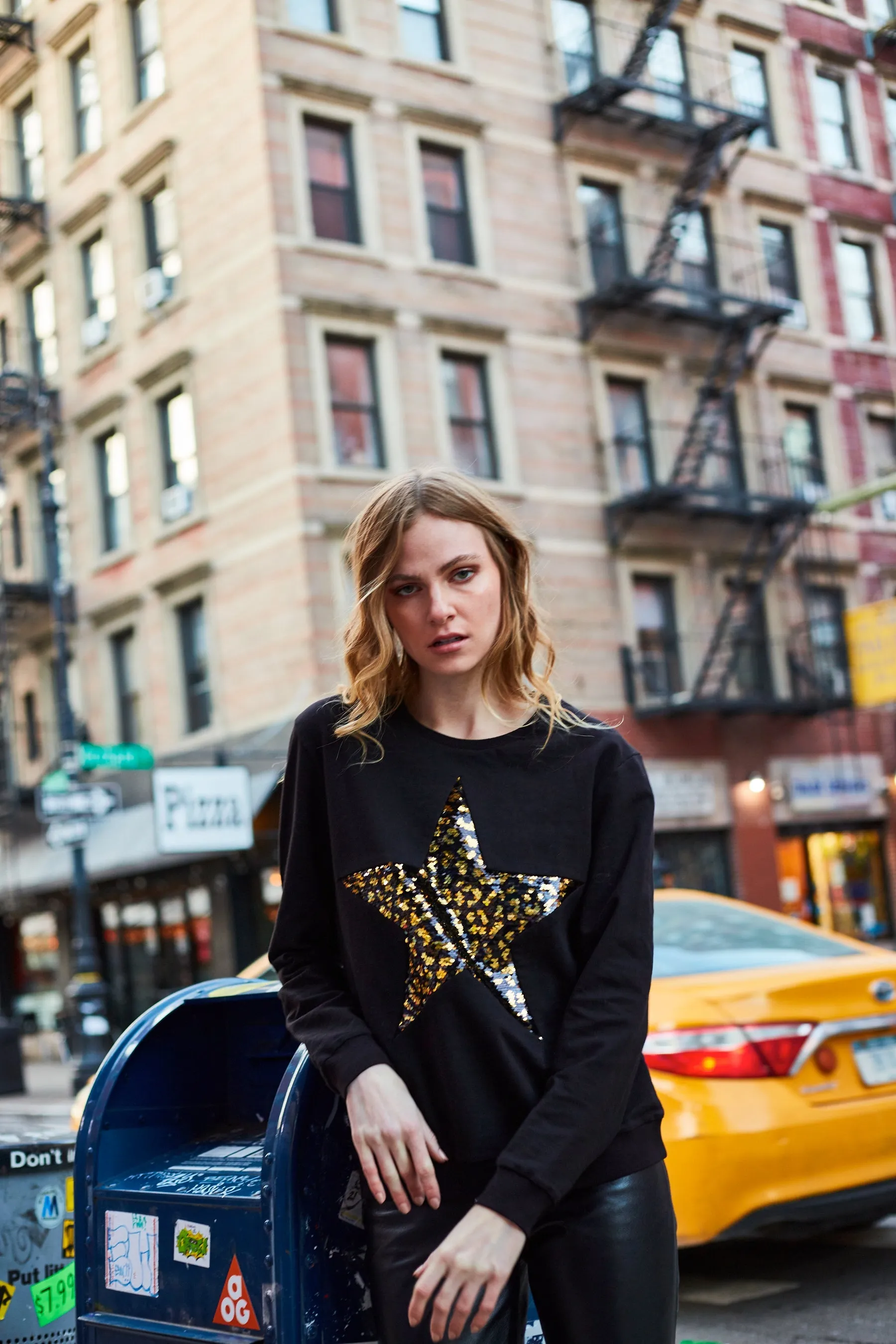 Any Old Iron Women's Leopard Large Star Sweatshirt