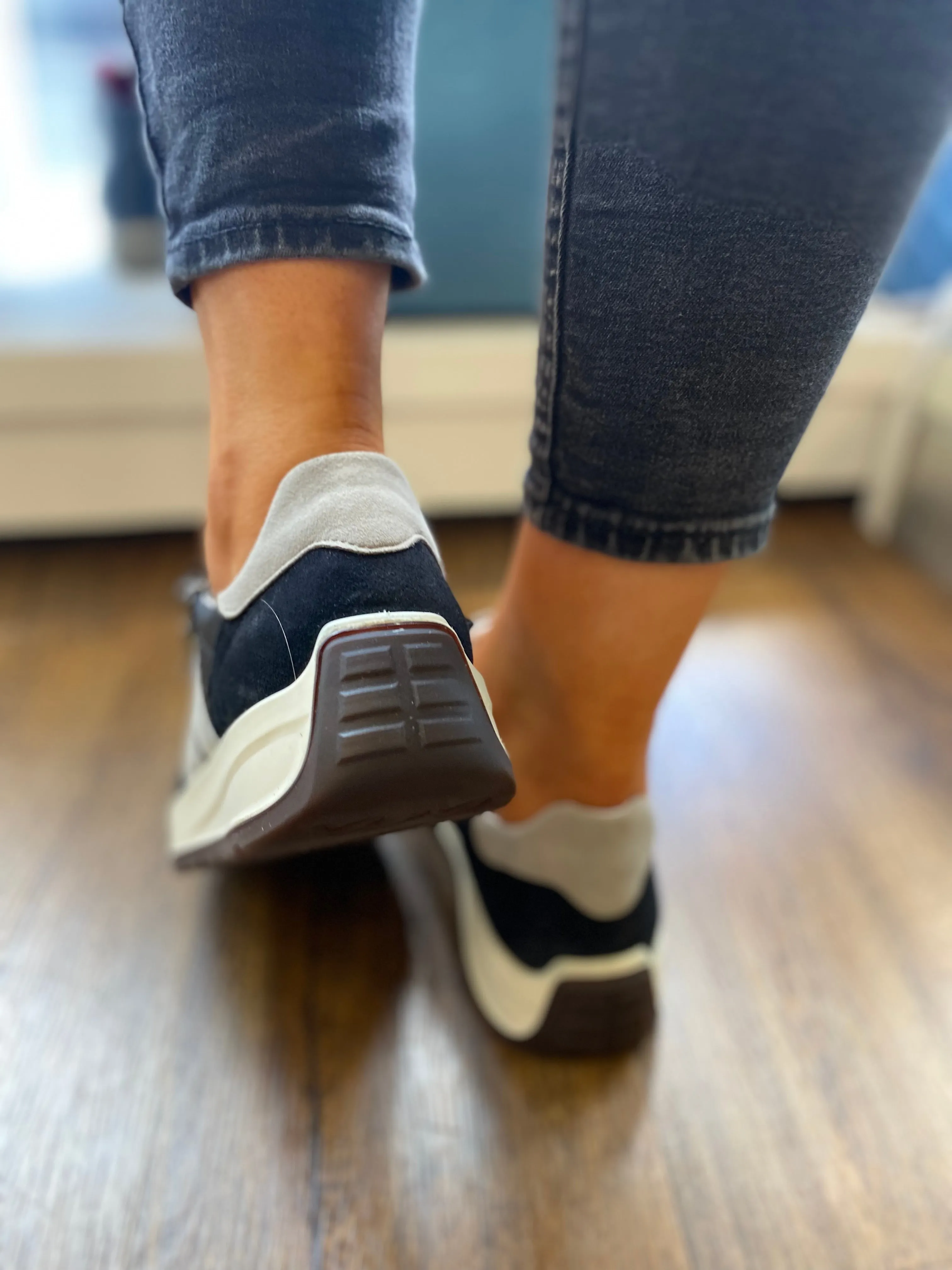 Ara New York Trainer