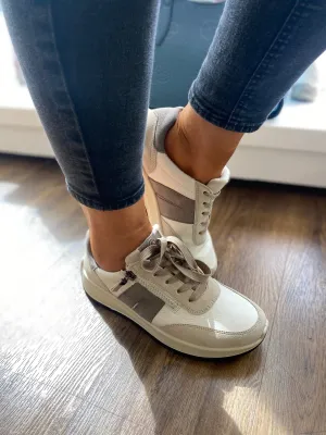 Ara New York Trainer