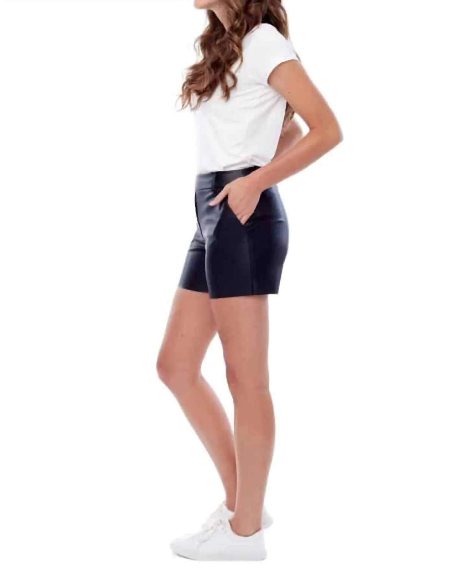 Avery Vegan Pleather Short In Black