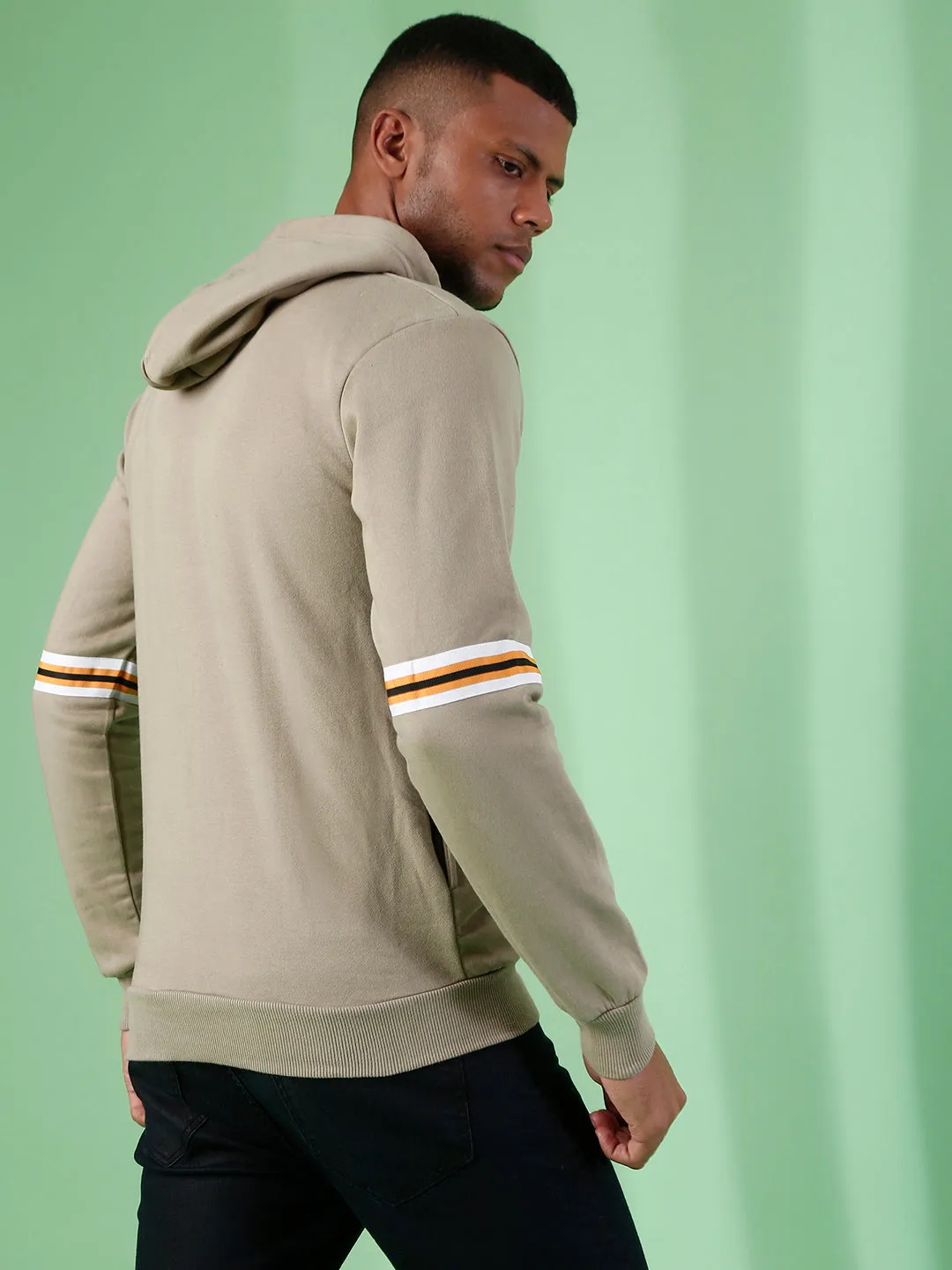 Campus Sutra Men Solid Full Sleeve Stylish Casual Sweatshirts