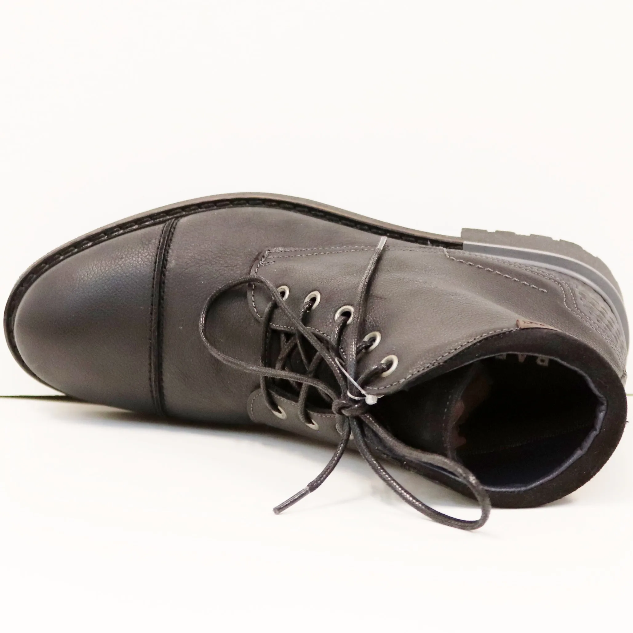 CAP TOE WATERPROOF BOOT