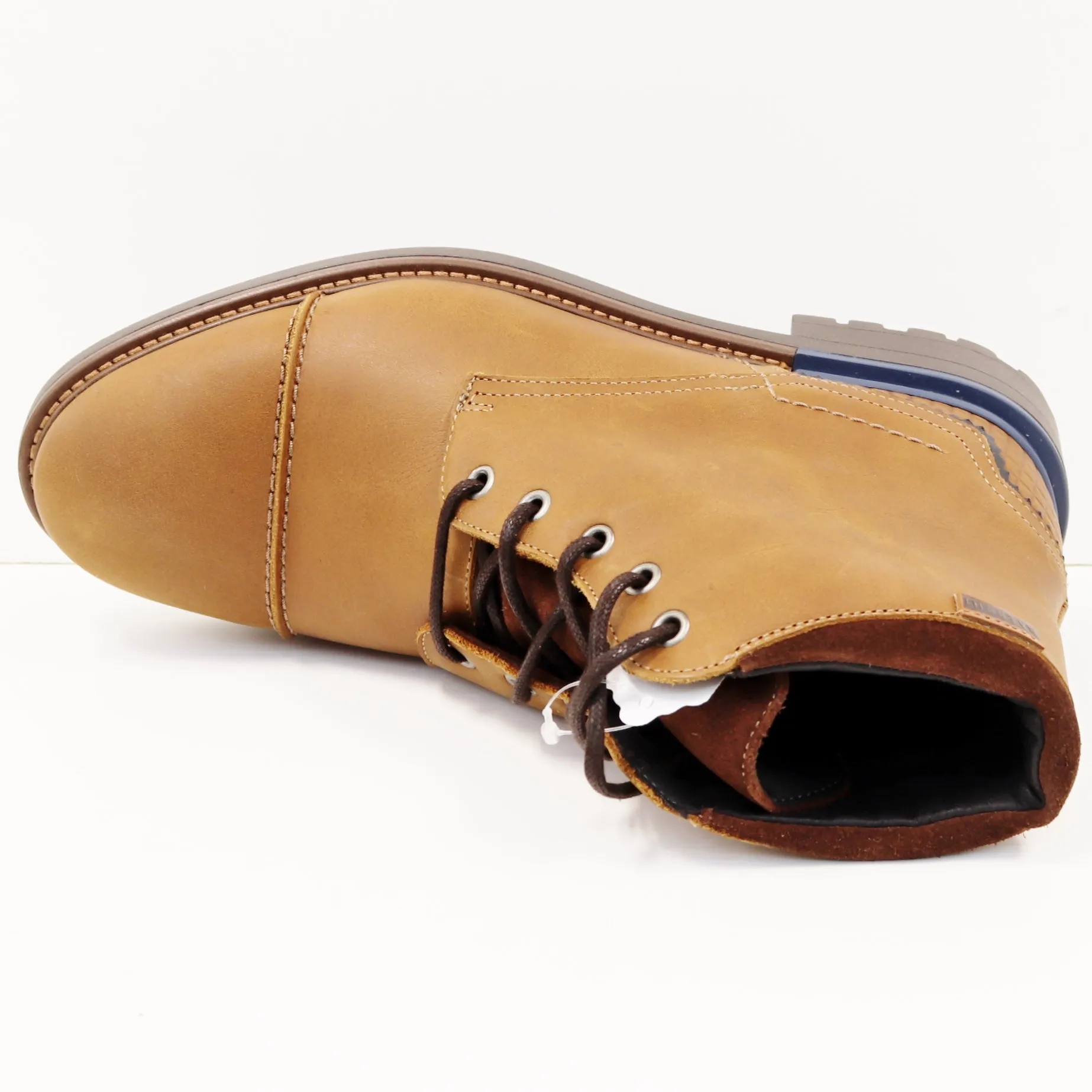 CAP TOE WATERPROOF BOOT
