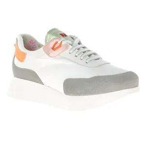 Jose Saenz Grey Platform Trainer