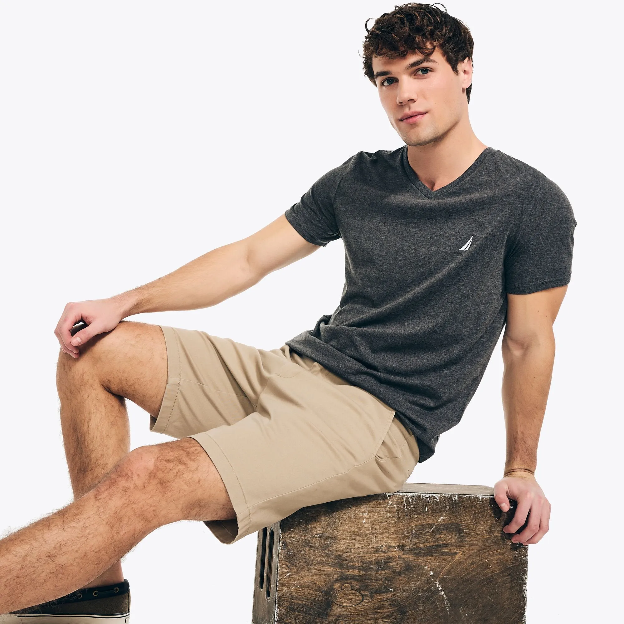 Nautica Heather V-Neck T-Shirt