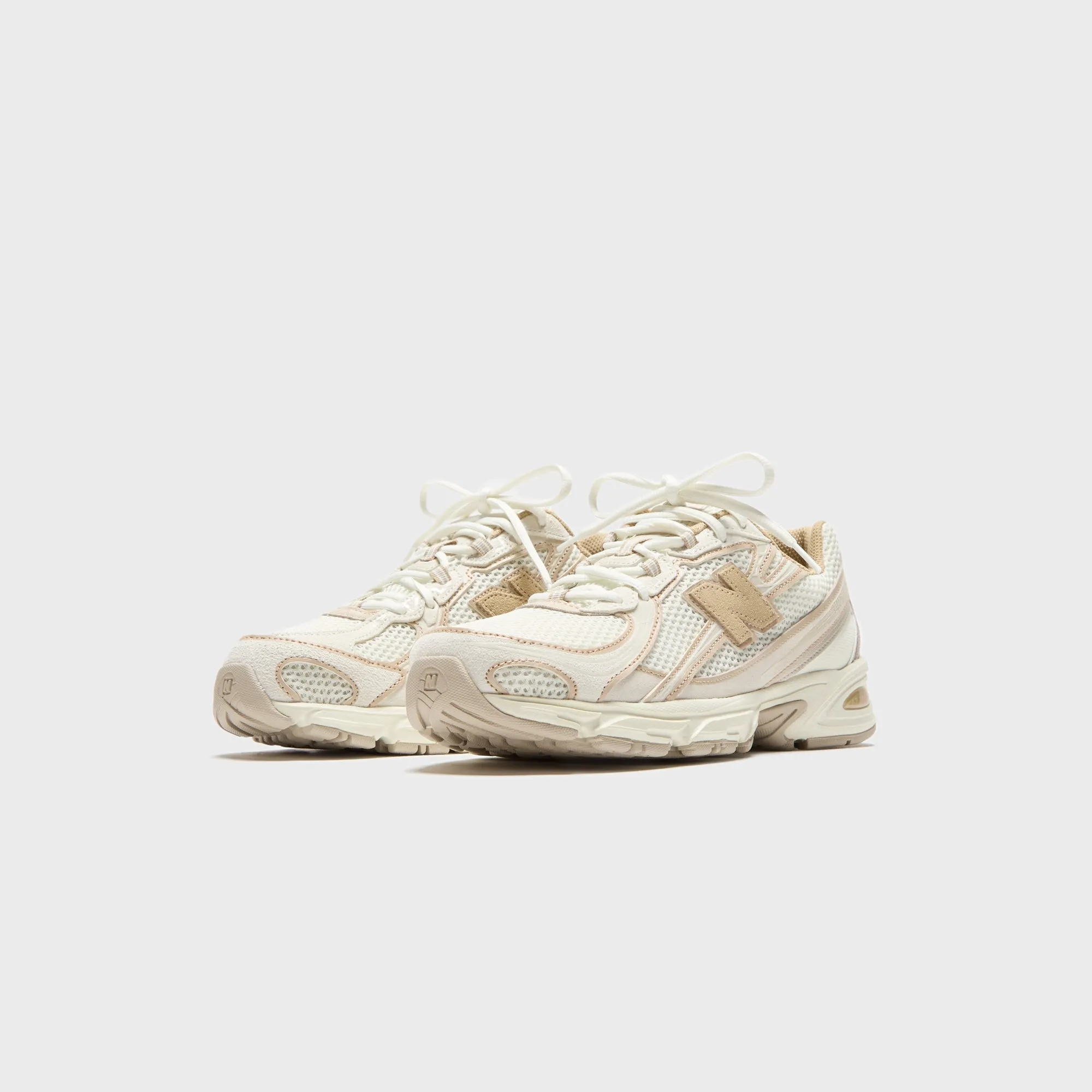 New Balance 740 -  Incense / Angora / Timberwolf