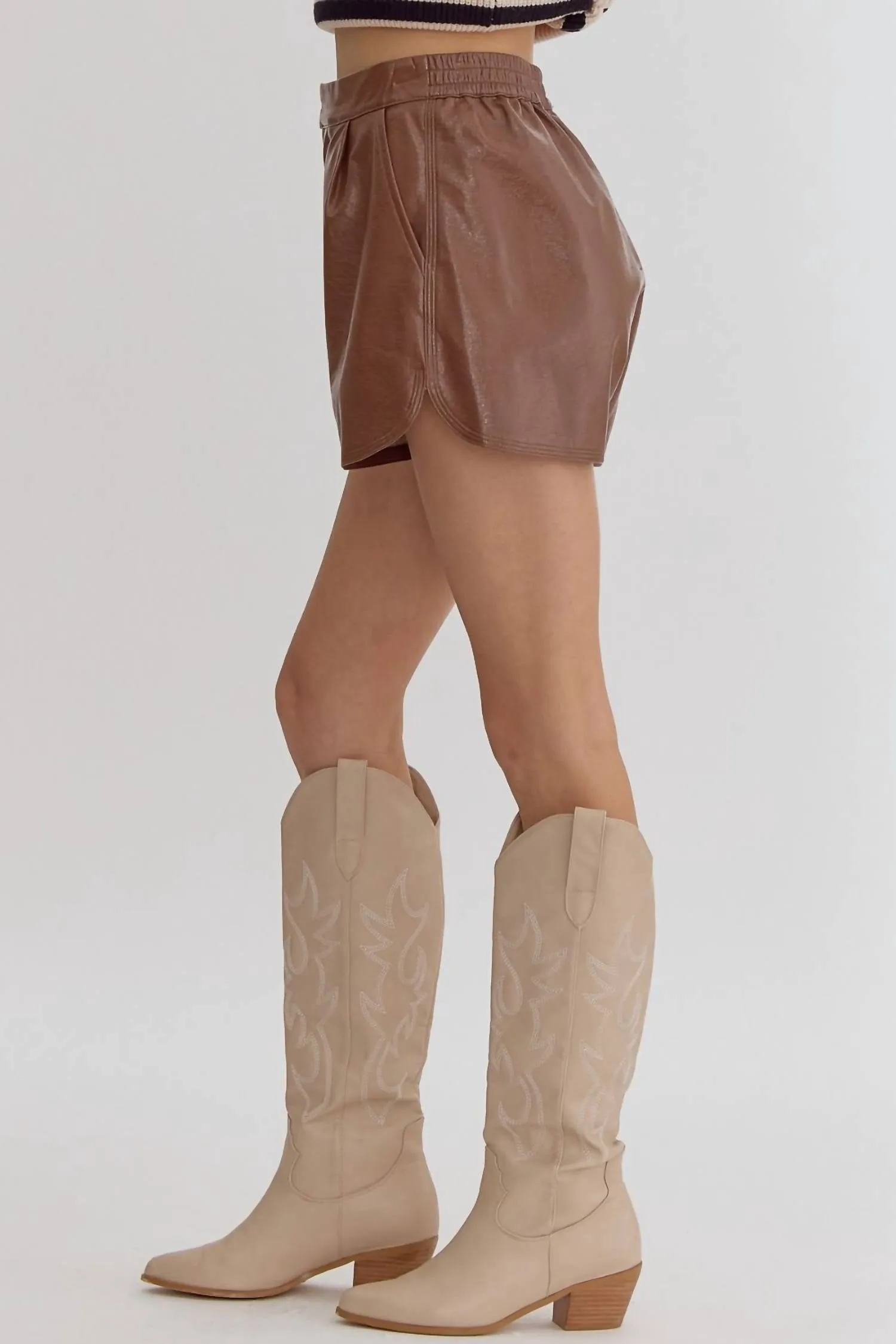 Pleather Short In Brown