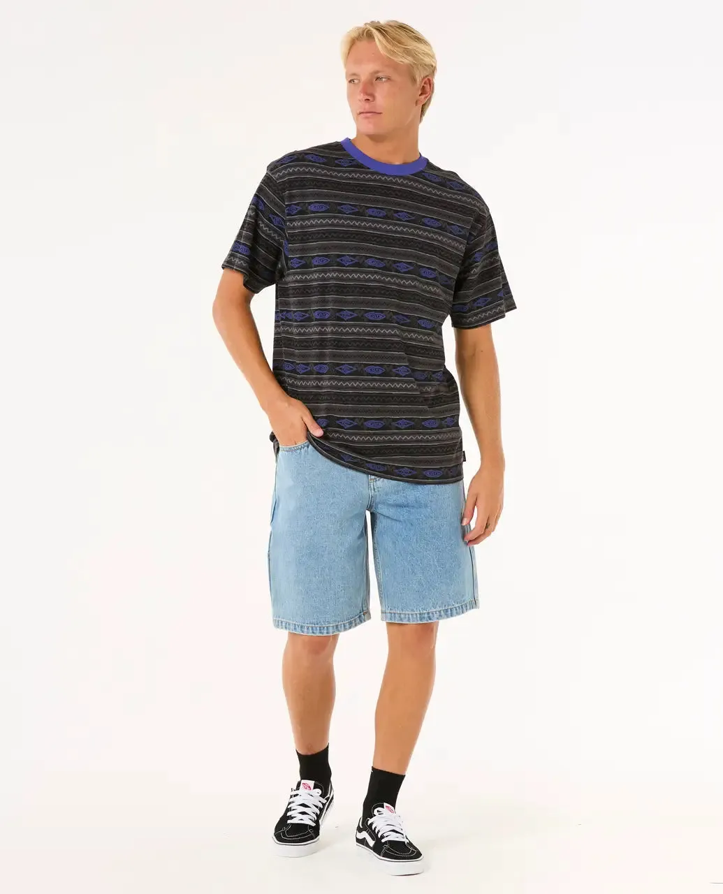Raw Energy Vibal T-Shirt in Washed Black