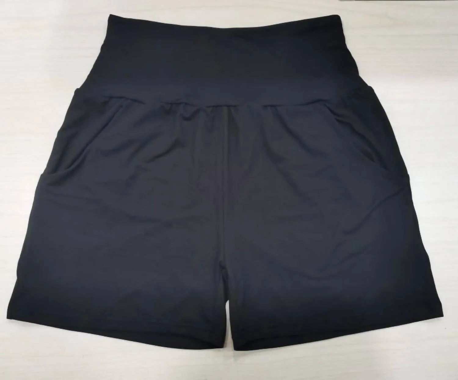 Relaxed Shorts In Black