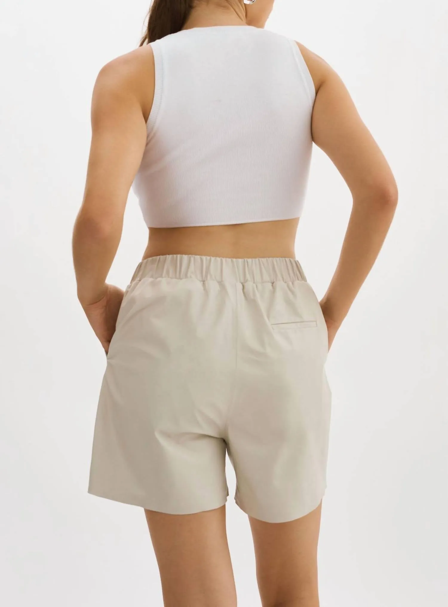 Robyn Leather Short In Bone