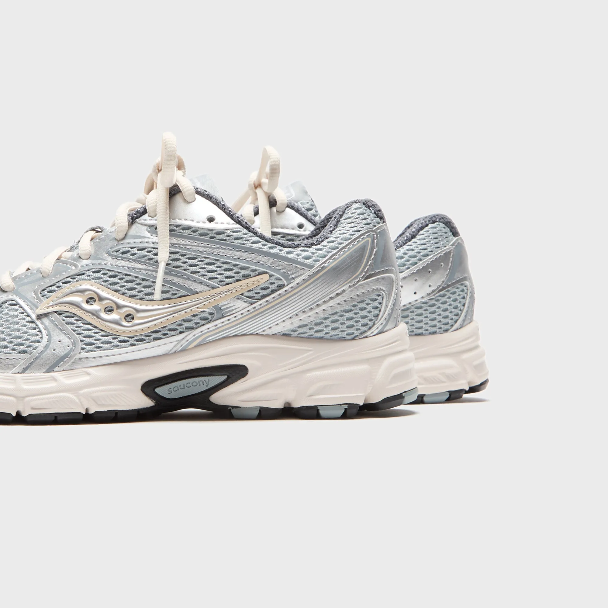 Saucony Ride Millennium - Silver / Cream