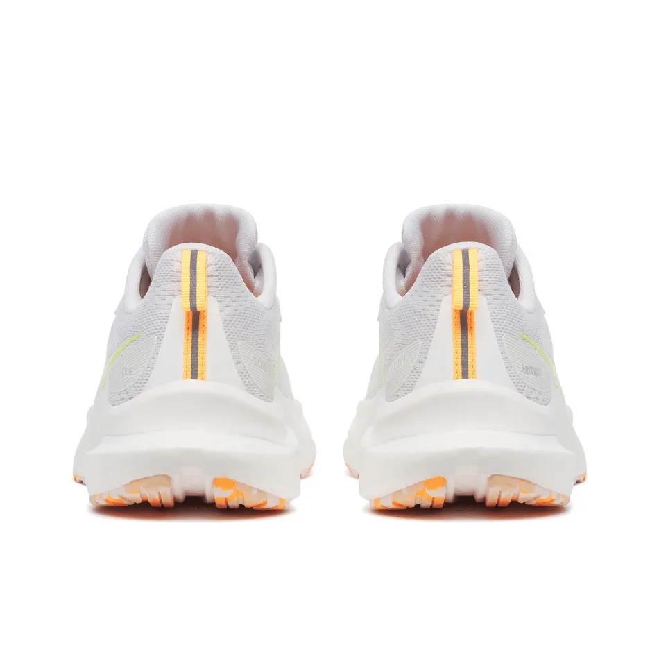 Saucony Women's Tempus 2 Running Shoes in White/Sunny - Online Exclusive Shoes_Saucony
