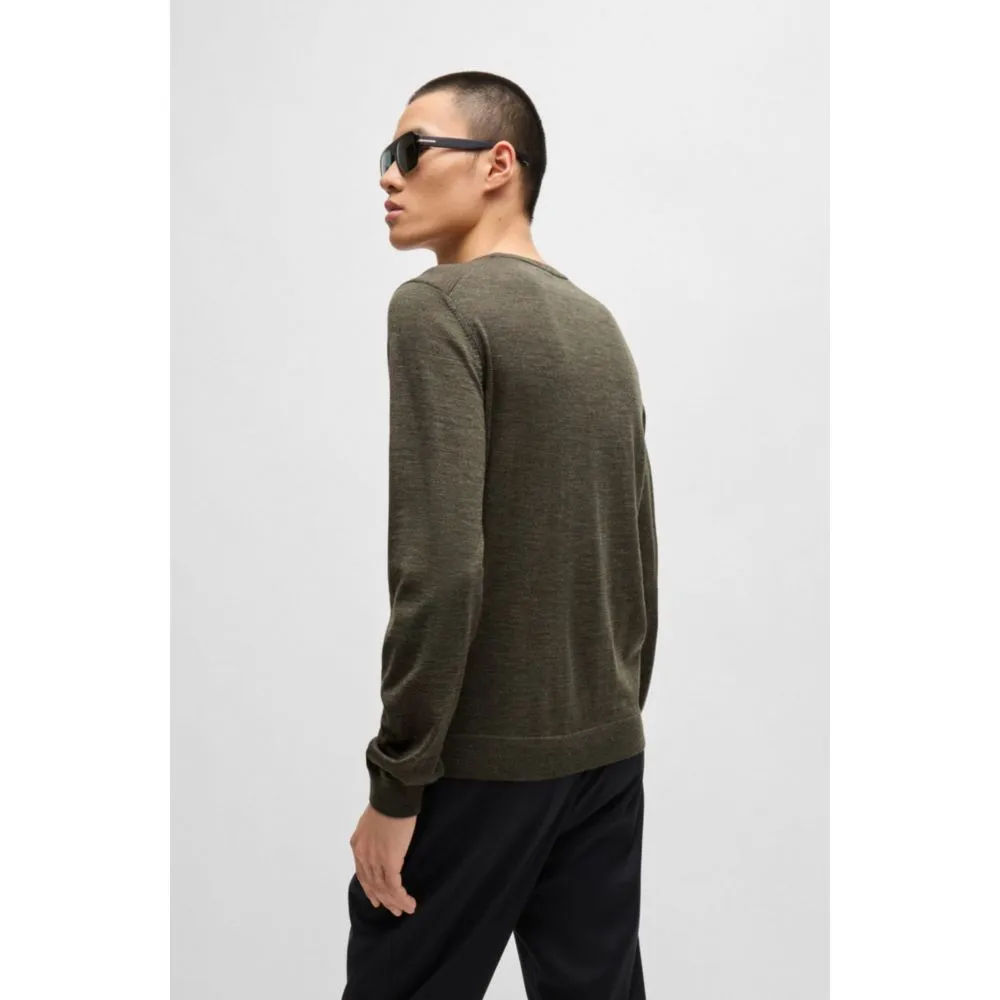 Slim-fit sweater in virgin wool with crew neckline