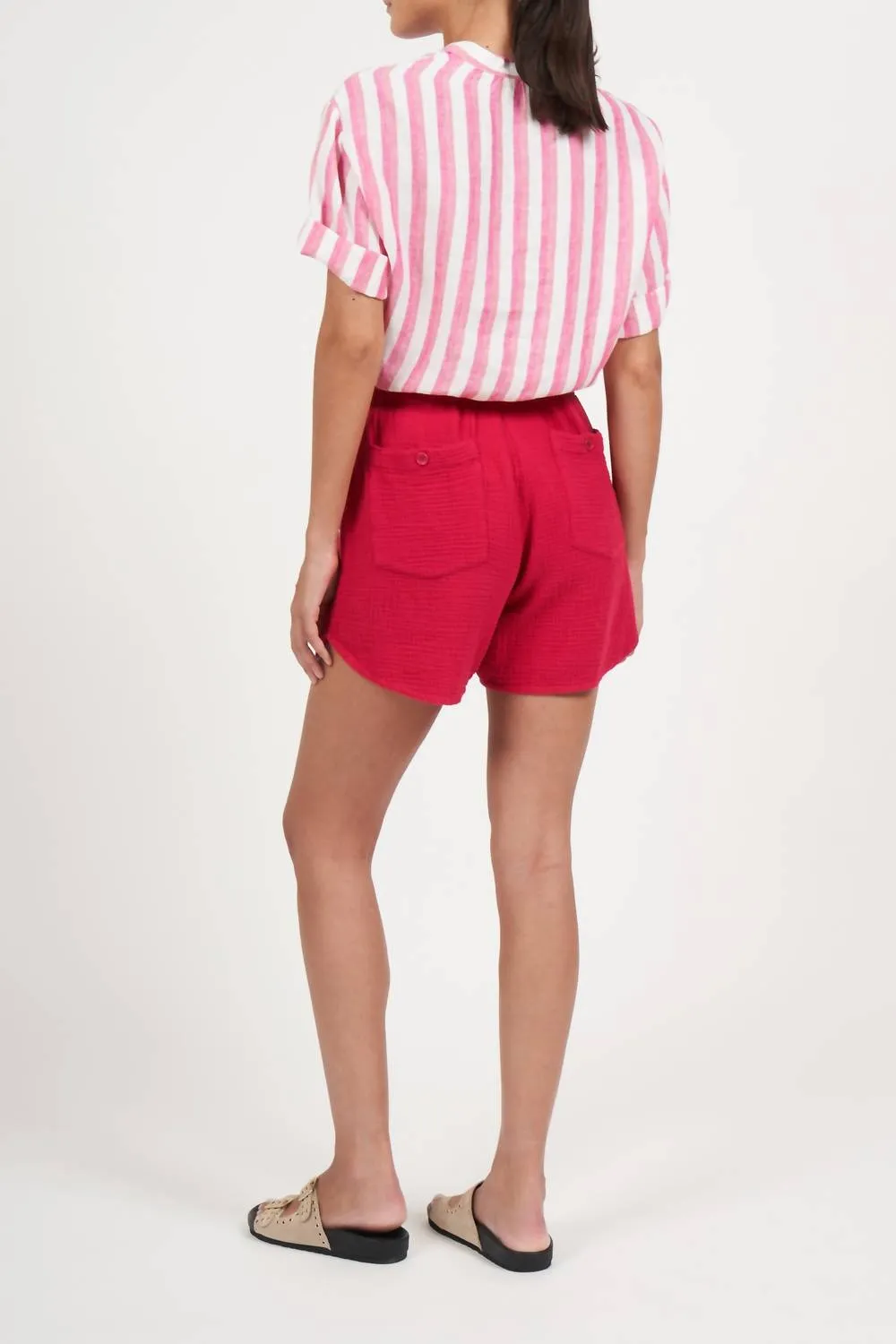 Soko Woven Short In Grenadine
