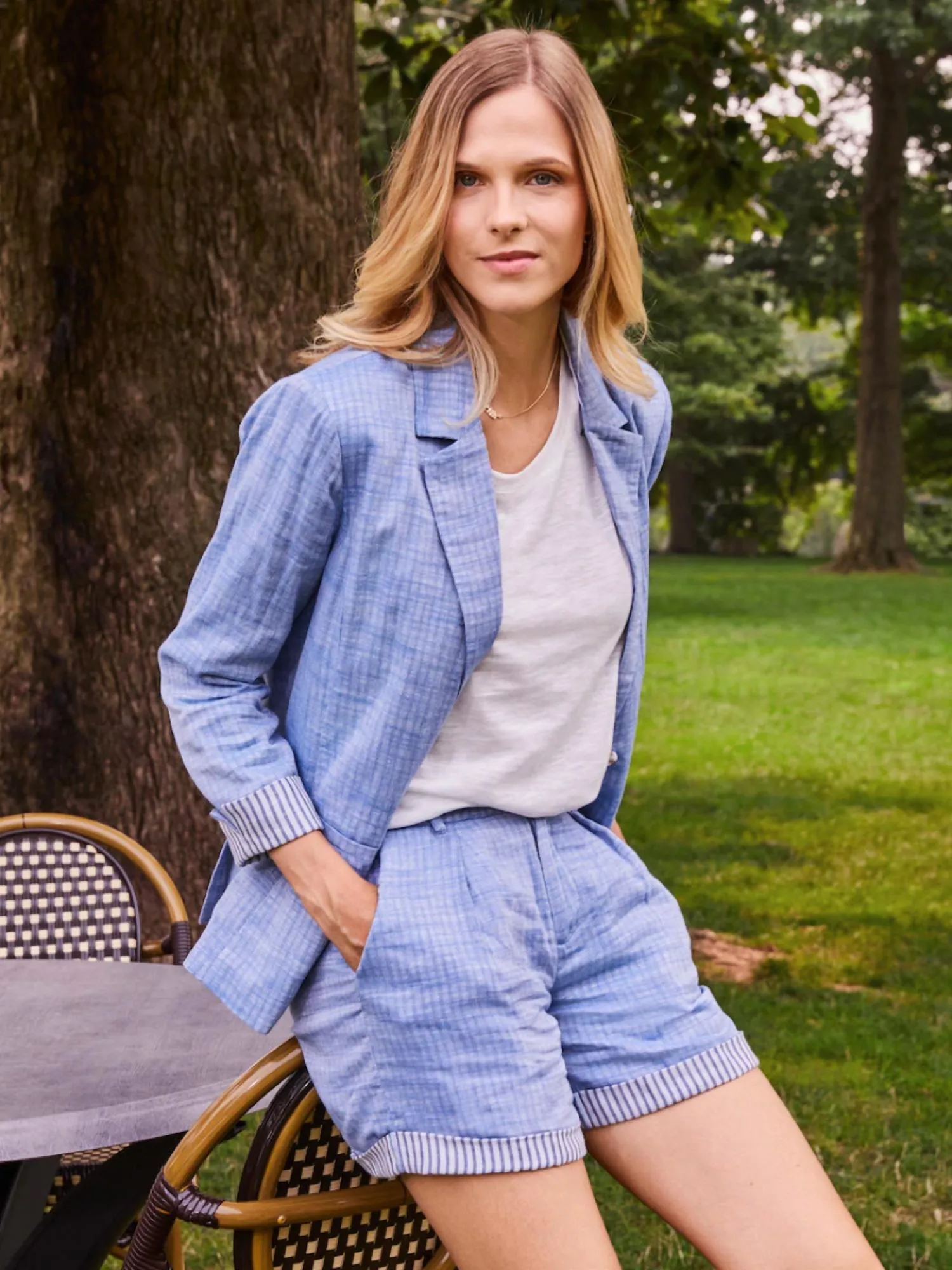 Sorrento Double Weave Cuffed Short In Chambray Stripe