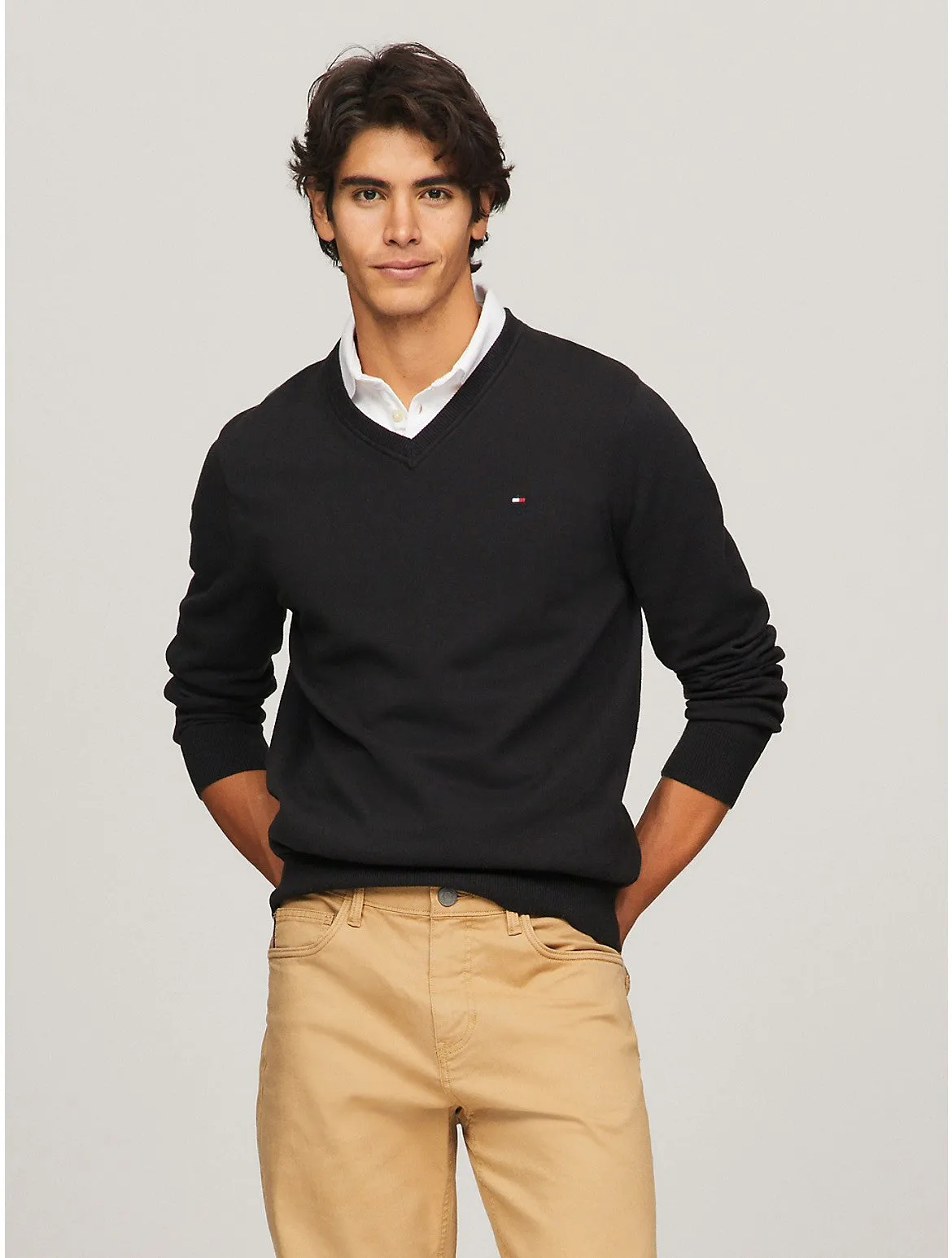 Tommy Hilfiger Men's Flag Logo V-Neck Sweater