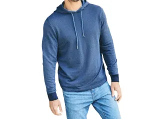 Trailwind Hoodie In Navy